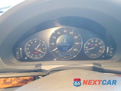 Zdjęcie 9 z 12 samochodu: 2006 MERCEDES-BENZ E 350 4MATIC VIN:WDBUF87J26X183364 - miniatura