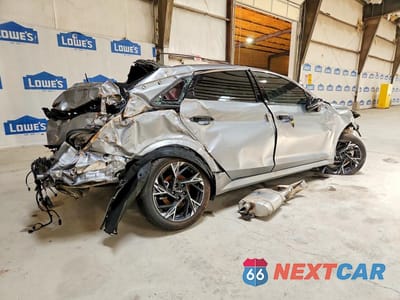 Trzecie zdjęcie samochodu z tyłu: 2025 KIA K5 GT LINE VIN:KNAG64J71S5346741 - miniatura