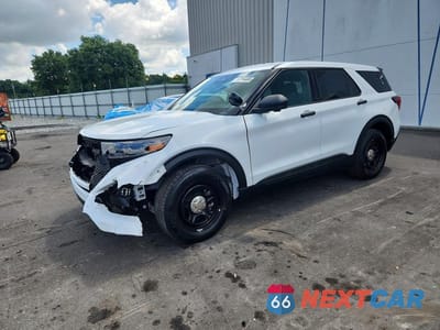 2025 FORD EXPLORER POLICE INTERCEPTOR 1FM5K8AB5SGA31667 - główne zdjęcie licytacji z USA - miniatura