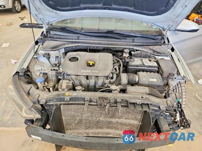 Zdjęcie 11 z 13 samochodu: 2017 HYUNDAI ELANTRA SE VIN:5NPD84LF0HH114449 - miniatura