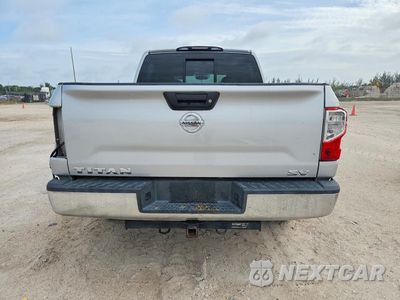 Zdjęcie 6 z 13 samochodu: 2017 NISSAN TITAN S VIN:1N6AA1EK2HN518012 - miniatura