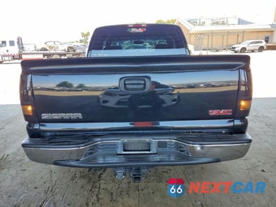 Zdjęcie 6 z 12 samochodu: 2005 GMC NEW SIERRA C1500 VIN:2GTEC19T451316156 - miniatura