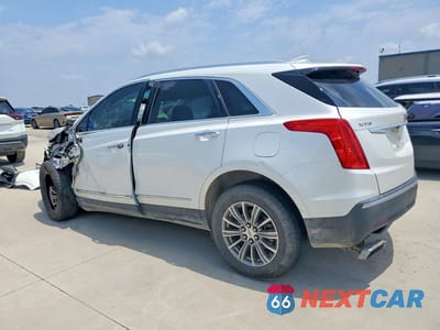 Drugie zdjęcie samochodu z przodu: 2017 CADILLAC XT5 LUXURY VIN:1GYKNBRS2HZ106784 - miniatura
