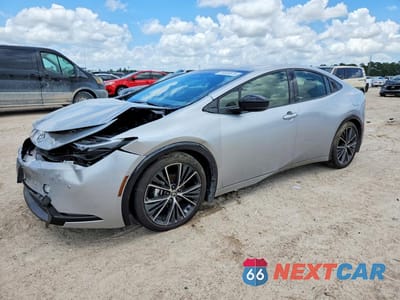 2024 TOYOTA PRIUS XLE JTDACAAU4R3038295 - główne zdjęcie licytacji z USA - miniatura