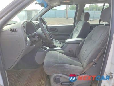 Zdjęcie 7 z 13 samochodu: 2004 CHEVROLET TRAILBLAZER LS VIN:1GNDS13S442259395 - miniatura