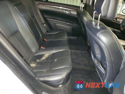 Zdjęcie 10 z 12 samochodu: 2007 MERCEDES-BENZ S 550 VIN:WDDNG71X77A091137 - miniatura