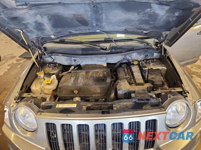 Zdjęcie 11 z 12 samochodu: 2007 JEEP COMPASS VIN:1J8FF47W47D391451 - miniatura