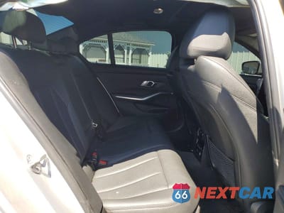 Zdjęcie 10 z 12 samochodu: 2019 BMW 330XI VIN:WBA5R7C59KAJ83906 - miniatura