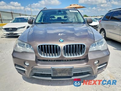 Piąte zdjęcie samochodu w środku: 2012 BMW X5 XDRIVE35I VIN:5UXZV4C51CL988527 - miniatura