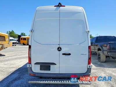 Zdjęcie 6 z 13 samochodu: 2019 MERCEDES BENZ SPRINTER 2500 DELIVERY VAN VIN:WD3PF1CDXKP049468 - miniatura