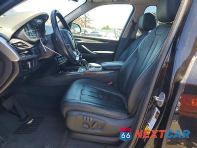 Zdjęcie 7 z 13 samochodu: 2015 BMW X5 XDRIVE35I VIN:5UXKR0C5XF0P00315 - miniatura
