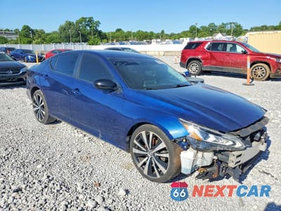 Czwarte zdjęcie samochodu z boku: 2019 NISSAN ALTIMA SR VIN:1N4BL4CV9KN308701 - miniatura