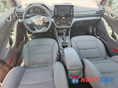 Zdjęcie 8 z 13 samochodu: 2020 HYUNDAI IONIQ BLUE VIN:KMHC65LC8LU229047 - miniatura