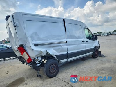 Trzecie zdjęcie samochodu z tyłu: 2025 FORD TRANSIT T-250 VIN:1FTBR1C80SKB22662 - miniatura