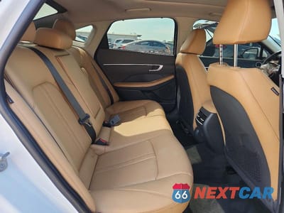 Zdjęcie 10 z 12 samochodu: 2025 HYUNDAI SONATA HYBRID LIMITED VIN:KMHL54JJ8SA112552 - miniatura