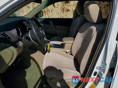 Zdjęcie 7 z 14 samochodu: 2008 TOYOTA HIGHLANDER BASE VIN:JTEDS41A282060724 - miniatura