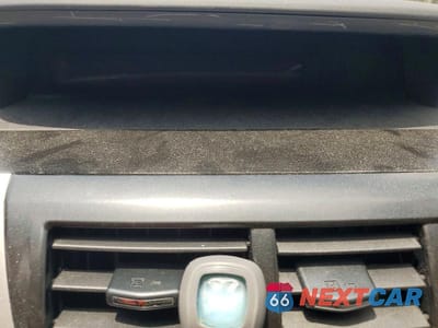 Zdjęcie 9 z 12 samochodu: 2013 TOYOTA PRIUS V THREE VIN:JTDZN3EU3D3289613 - miniatura