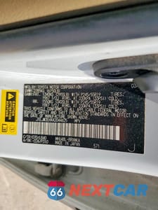 Zdjęcie 13 z 13 samochodu: 2010 TOYOTA HIGHLANDER HYBRID LIMITED VIN:JTEJW3EHXA2044625 - miniatura