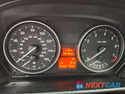 Zdjęcie 9 z 13 samochodu: 2013 BMW X1 XDRIVE28I VIN:WBAVL1C53DVR86415 - miniatura