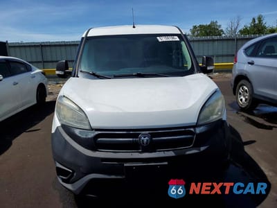 Piąte zdjęcie samochodu w środku: 2016 RAM PROMASTER CITY VIN:ZFBERFAT0G6B68175 - miniatura