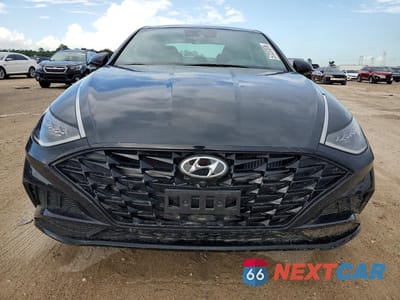 Piąte zdjęcie samochodu w środku: 2023 HYUNDAI SONATA LIMITED VIN:KMHL34J25PA338263 - miniatura