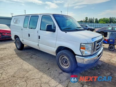 Czwarte zdjęcie samochodu z boku: 2013 FORD ECONOLINE E250 VAN VIN:1FTNE2EW4DDA79963 - miniatura
