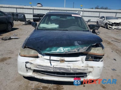 Piąte zdjęcie samochodu w środku: 2000 HONDA ACCORD EX VIN:1HGCG1653YA039349 - miniatura