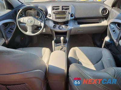 Zdjęcie 8 z 13 samochodu: 2008 TOYOTA RAV4 LIMITED VIN:JTMBK31V585069795 - miniatura