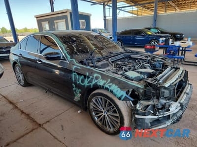 Czwarte zdjęcie samochodu z boku: 2018 BMW 530 I VIN:WBAJA5C58JWA35633 - miniatura