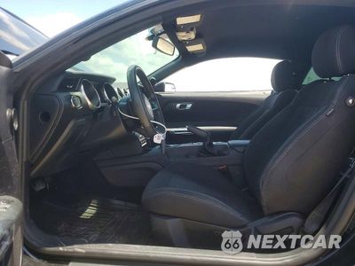 Zdjęcie 7 z 12 samochodu: 2019 FORD MUSTANG VIN:1FA6P8TH3K5122997 - miniatura
