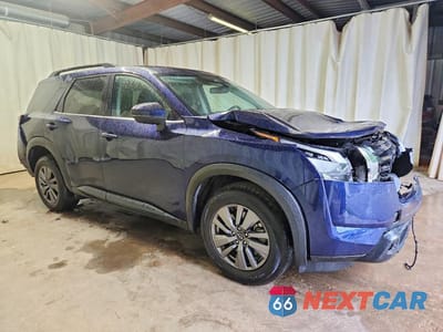 Czwarte zdjęcie samochodu z boku: 2025 NISSAN PATHFINDER SV VIN:5N1DR3BC3SC235800 - miniatura
