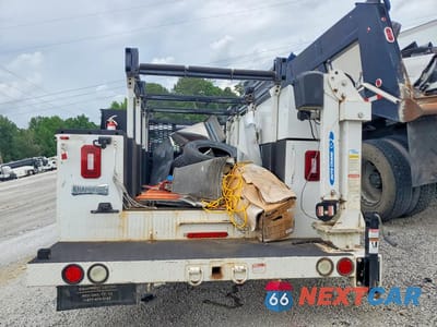 Zdjęcie 6 z 12 samochodu: 2019 FORD F350 SUPER DUTY UTILITY / SERVICE TRUCK VIN:1FDRF3G62KEG55067 - miniatura