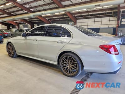 Drugie zdjęcie samochodu z przodu: 2018 MERCEDES-BENZ E 300 4MATIC VIN:WDDZF4KB0JA397688 - miniatura