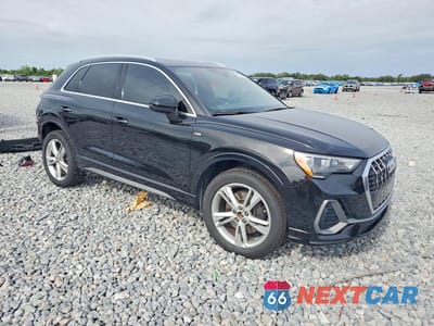 Czwarte zdjęcie samochodu z boku: 2020 AUDI Q3 PREMIUM S LINE VIN:WA1DECF39L1060373 - miniatura