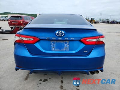 Zdjęcie 6 z 12 samochodu: 2018 TOYOTA CAMRY SE VIN:4T1B11HK9JU074685 - miniatura