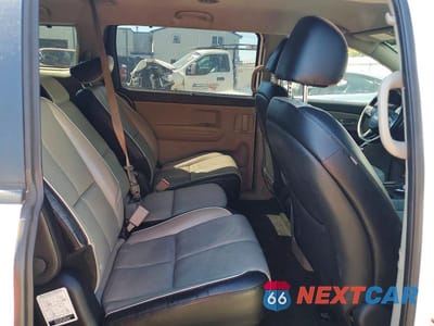 Zdjęcie 11 z 13 samochodu: 2020 KIA SEDONA EX VIN:KNDMB5C1XL6639503 - miniatura