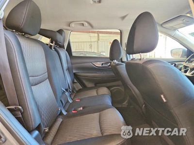 Zdjęcie 11 z 13 samochodu: 2017 NISSAN ROGUE SV VIN:JN8AT2MV7HW271017 - miniatura