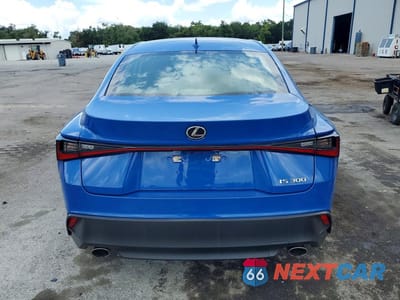 Zdjęcie 6 z 13 samochodu: 2022 LEXUS IS 300 VIN:JTHDA1D2XN5119487 - miniatura