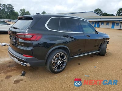Trzecie zdjęcie samochodu z tyłu: 2021 BMW X5 SDRIVE 40I VIN:5UXCR4C00M9E64172 - miniatura