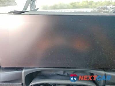 Zdjęcie 9 z 12 samochodu: 2024 BMW M340XI VIN:3MW49FF07R8D85994 - miniatura