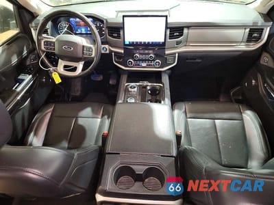 Zdjęcie 8 z 13 samochodu: 2024 FORD EXPEDITION XLT VIN:1FMJU1J80REA41565 - miniatura