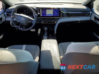 Zdjęcie 8 z 13 samochodu: 2025 TOYOTA CAMRY SE VIN:4T1DAACKXSU544000 - miniatura