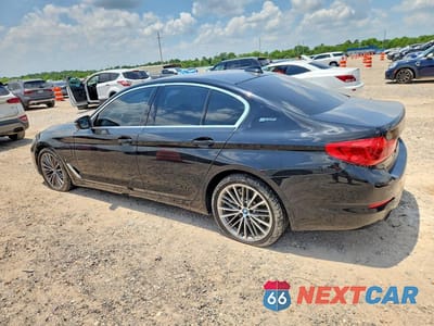 Drugie zdjęcie samochodu z przodu: 2019 BMW 530E VIN:WBAJA9C51KB389488 - miniatura
