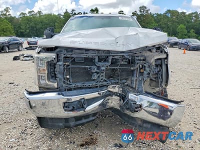 Piąte zdjęcie samochodu w środku: 2019 FORD F350 SUPER DUTY VIN:1FT8W3DTXKEE32334 - miniatura
