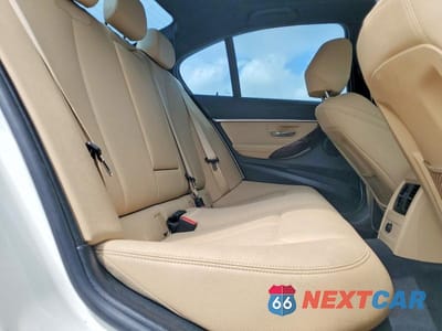Zdjęcie 10 z 12 samochodu: 2018 BMW 330 I VIN:WBA8B9C5XJEE82473 - miniatura