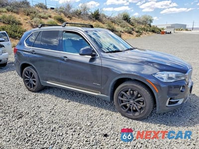 Czwarte zdjęcie samochodu z boku: 2016 BMW X5 XDRIVE50I VIN:5UXKR6C54G0J80729 - miniatura