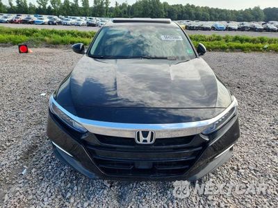 Piąte zdjęcie samochodu w środku: 2018 HONDA ACCORD HYBRID EXL VIN:1HGCV3F6XJA005862 - miniatura