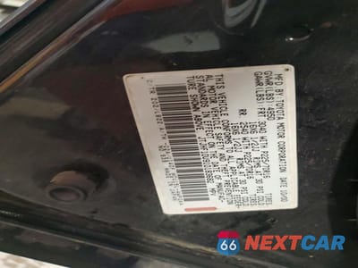 Zdjęcie 13 z 13 samochodu: 2001 LEXUS RX 300 VIN:JTJHF10U910183682 - miniatura