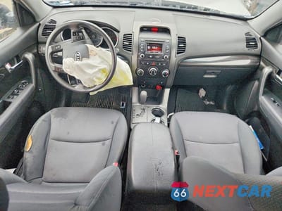 Zdjęcie 8 z 12 samochodu: 2013 KIA SORENTO LX VIN:5XYKT4A60DG361481 - miniatura