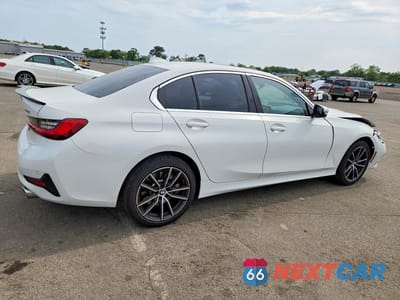 Trzecie zdjęcie samochodu z tyłu: 2019 BMW 330XI VIN:WBA5R7C56KAJ86553 - miniatura
